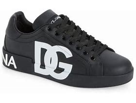 D & G